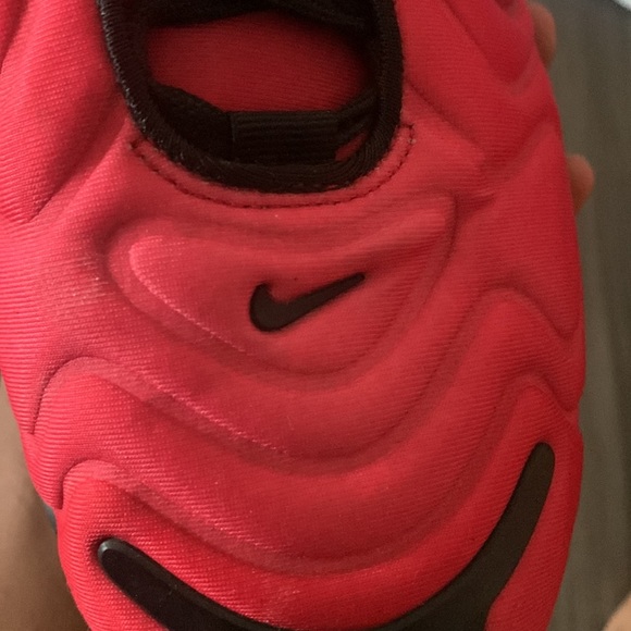 Nike Air Max 720 Red/Blue - Picture 4 of 4